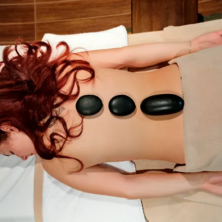 Yantra Grand Hotel 4*