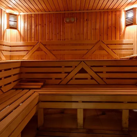 Yantra Grand 호텔 4*