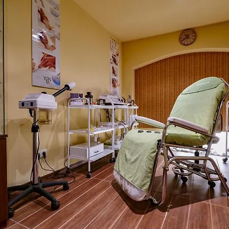 호텔 Yantra Grand 4*