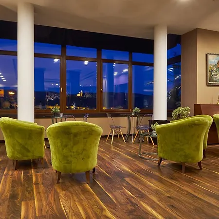 ヤントラ グランド 4*