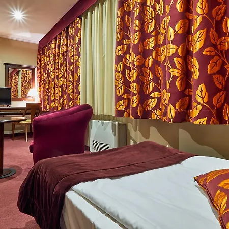 호텔 Yantra Grand 벨리코 터르노보