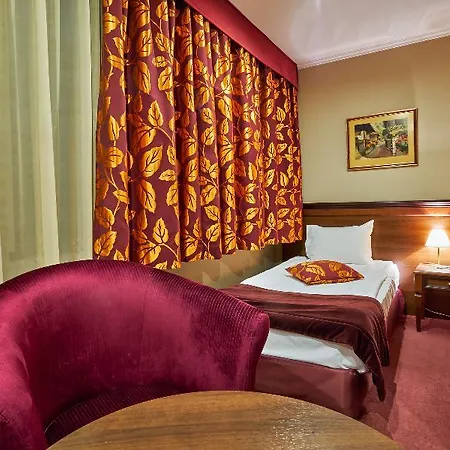 호텔 Yantra Grand 벨리코 터르노보