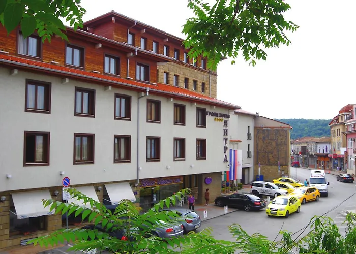 Hotel Yantra Grand Veliko Tarnovo